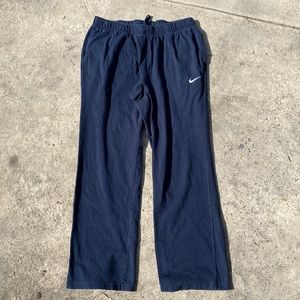Y2K men’s Nike sweats